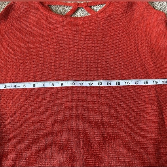 Chico’s burnt orange cutout back detail tunic size M - Picture 2 of 5